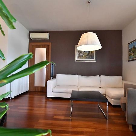 City Penthouse Vita Póla Kültér fotó