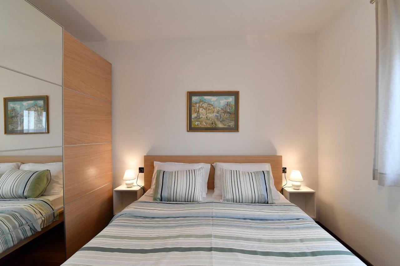 City Penthouse Vita Póla Kültér fotó