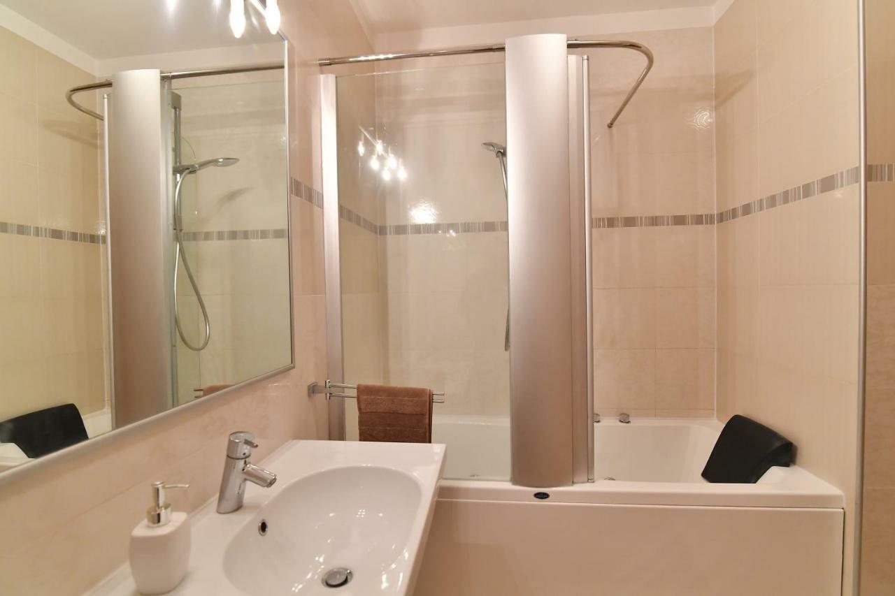 City Penthouse Vita Póla Kültér fotó