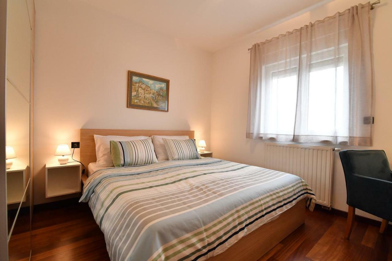 City Penthouse Vita Póla Kültér fotó
