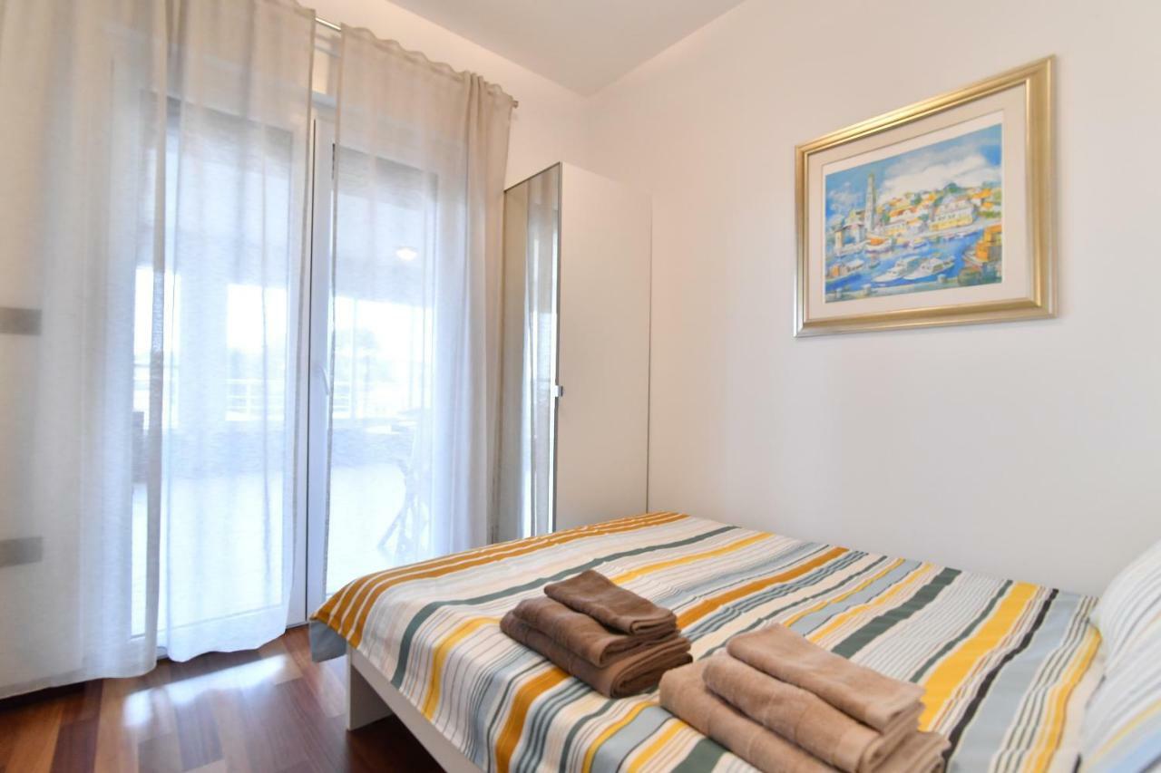 City Penthouse Vita Póla Kültér fotó